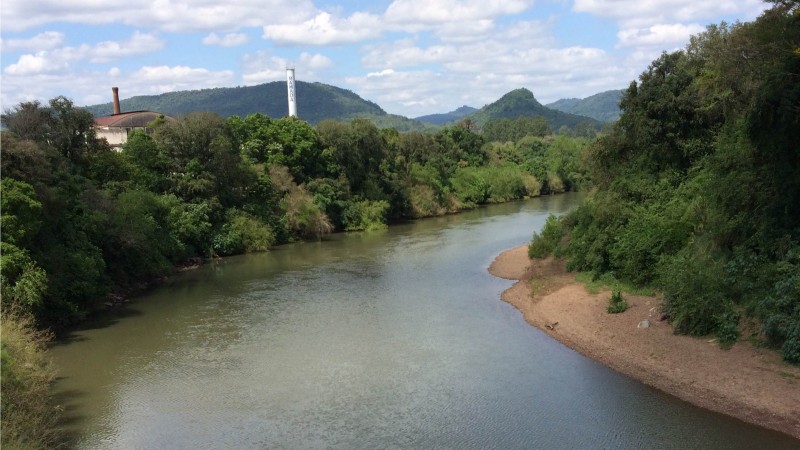 Bacia Hidrogr&aacute;fica do Rio Ca&iacute;
